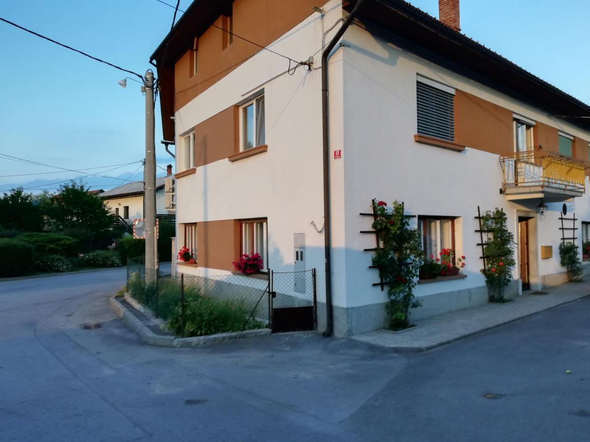 Sobe Sabec Bed and Breakfast Postojna Εξωτερικό φωτογραφία