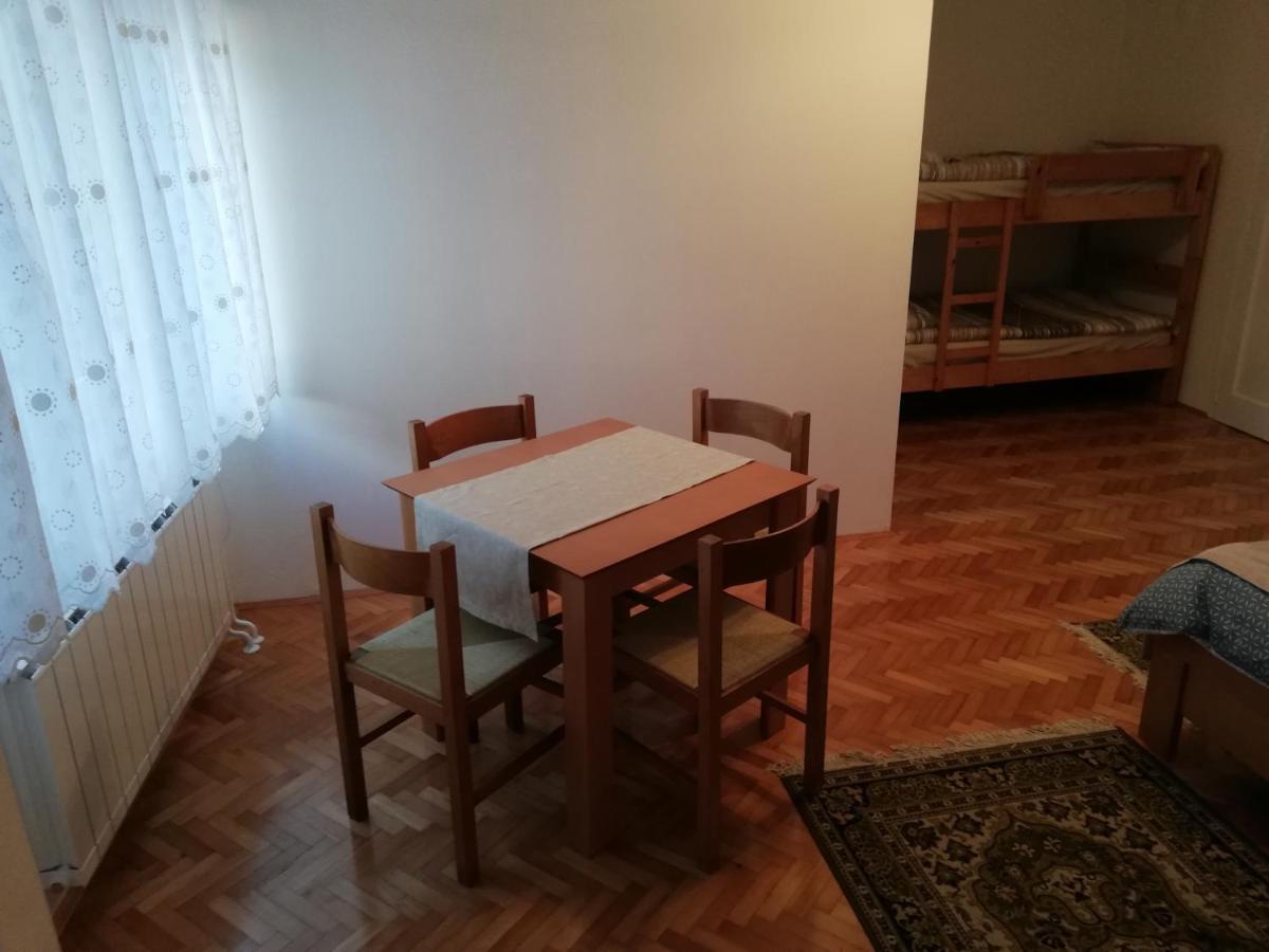 Sobe Sabec Bed and Breakfast Postojna Εξωτερικό φωτογραφία